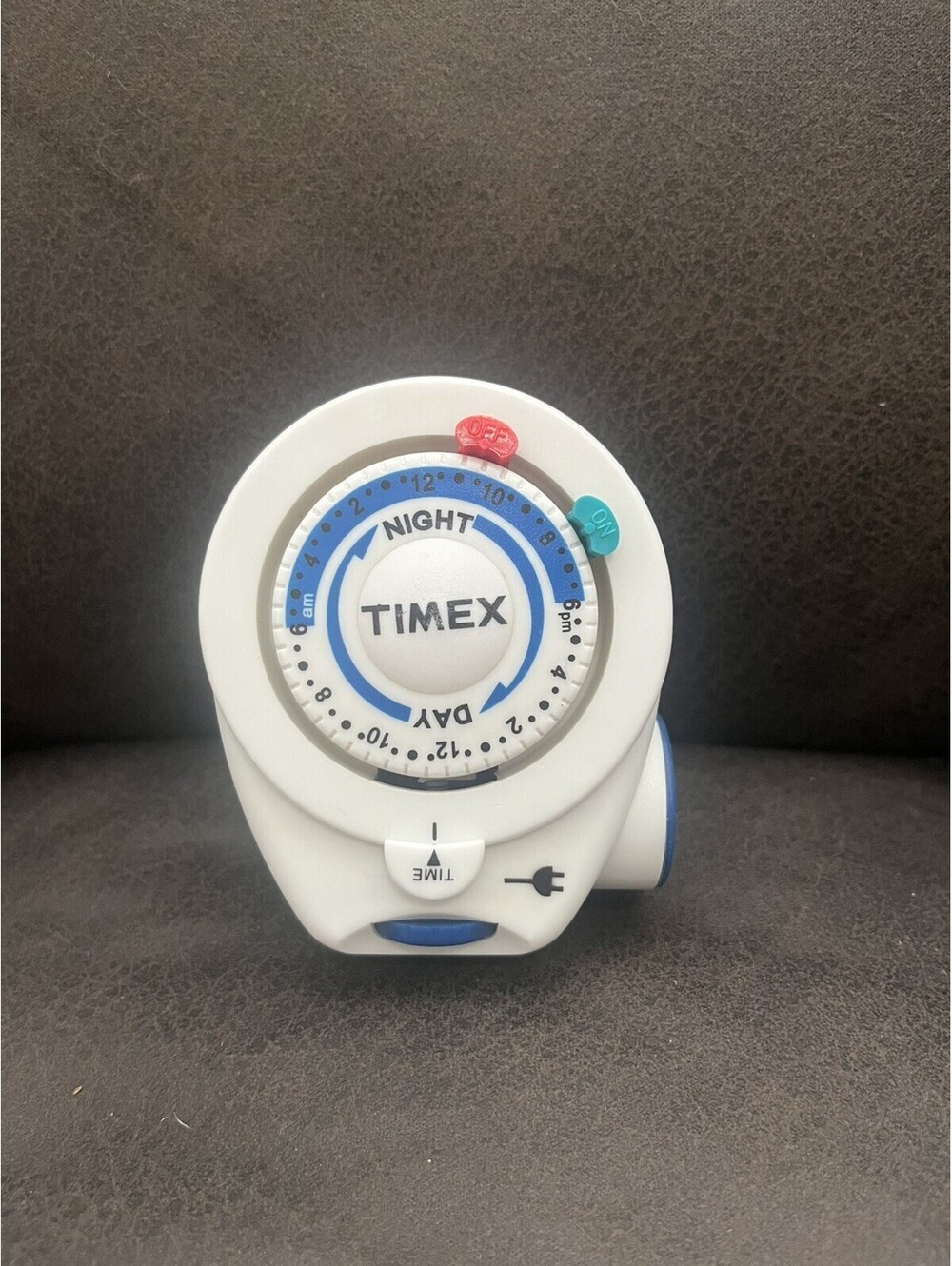 Timex Lamp And Appliance Timer Model No. 12-879 On and Off Settings